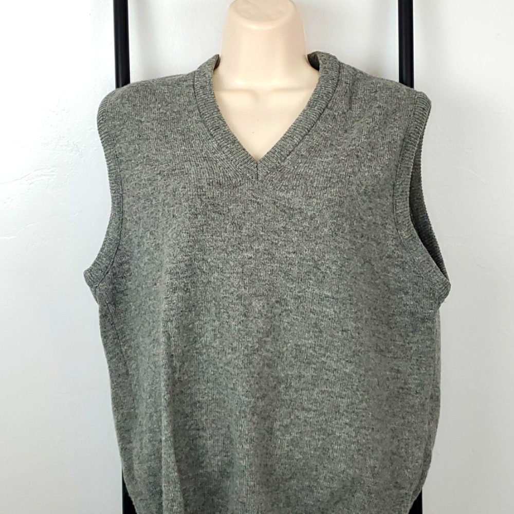 Pendleton Vintage Woolen Mills gray knit vest men size M made in USA